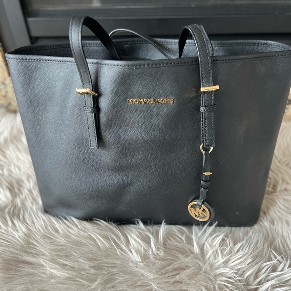 MICHAEL Michael Kors Saffiano Leather Tote - Black - Picture 2 of 8